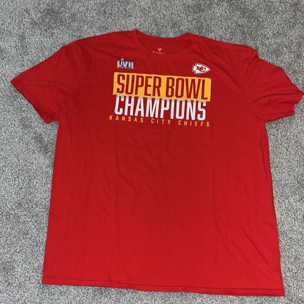 Patrick Mahomes Kansas City Chiefs kingdom red Super Bowl Champions T shirt XL